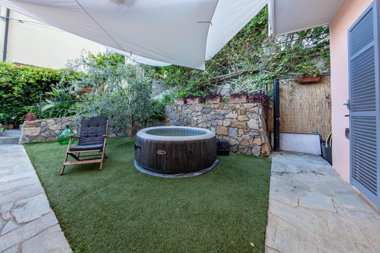 H11 Country Lux - Jacuzzi - Sanremo - Garden Apartment Luaran gambar